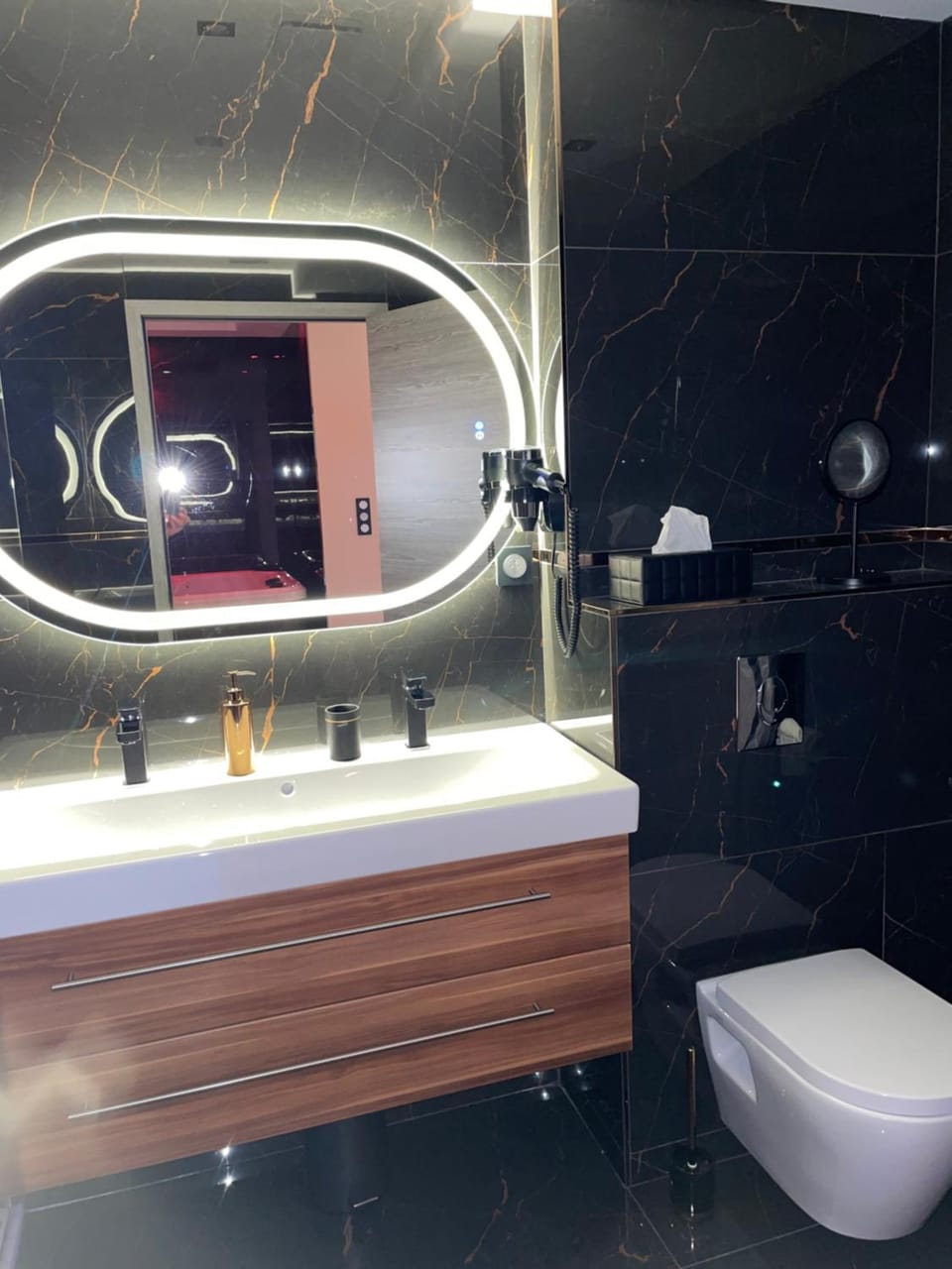 NUITS D'HERMES & Spa Apartment in Bourgogne-Franche-Comté