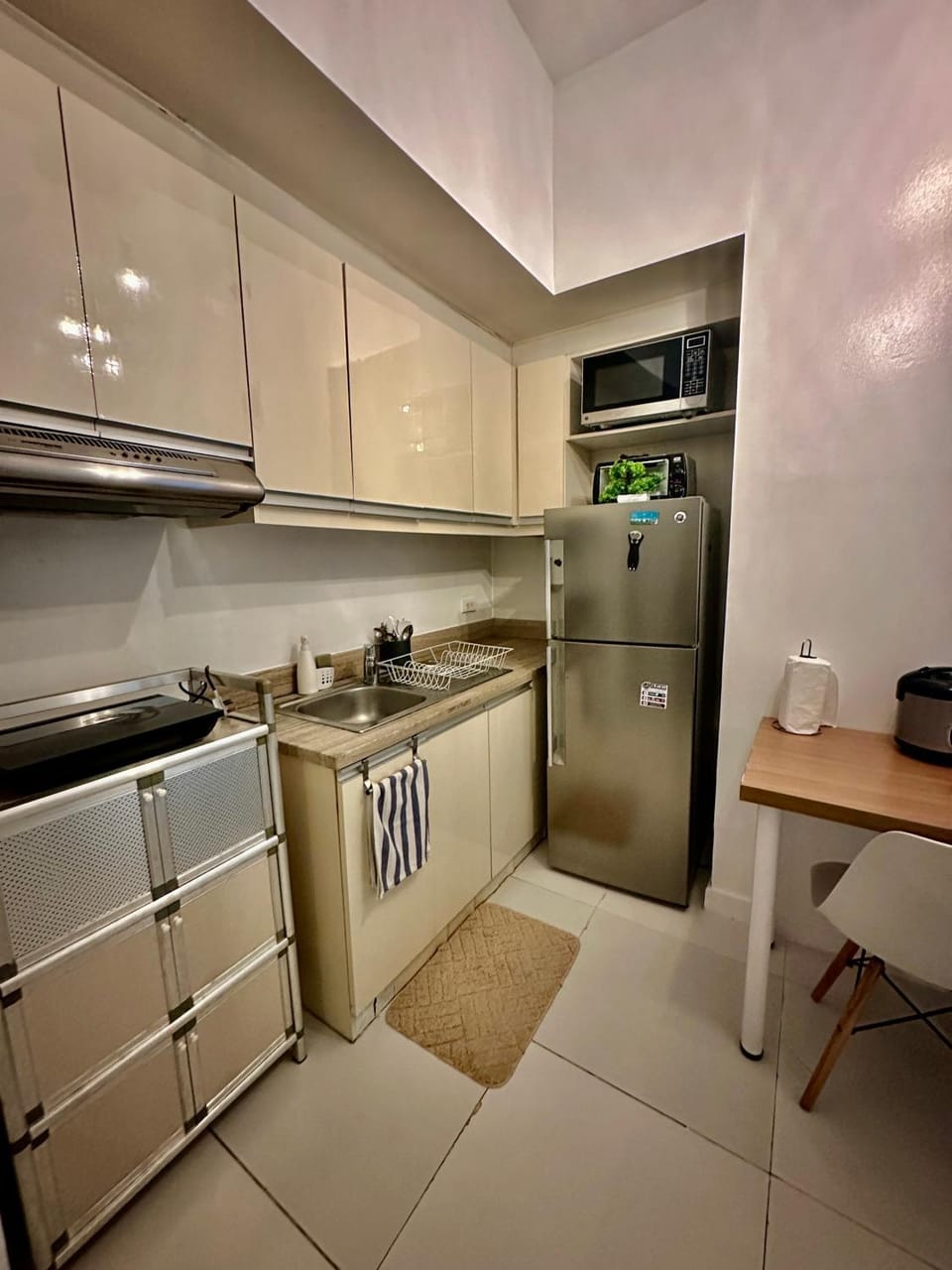 One bedroom Apartment with Netflix at Greenbelt Makati Apartment in Pasay