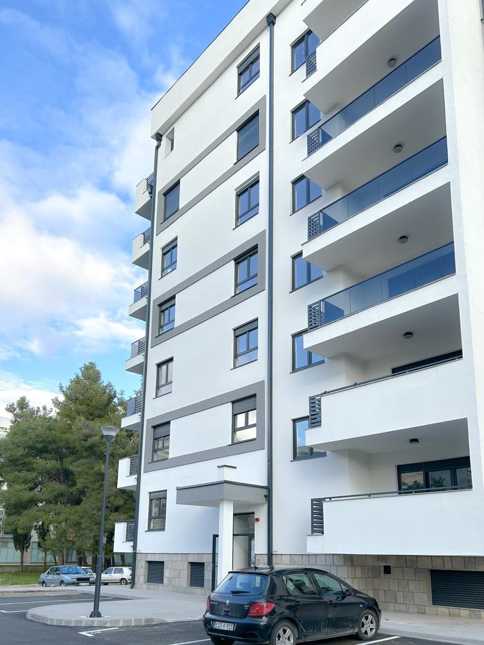 Property building, Location