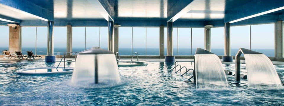 Spa and wellness centre/facilities, Swimming pool