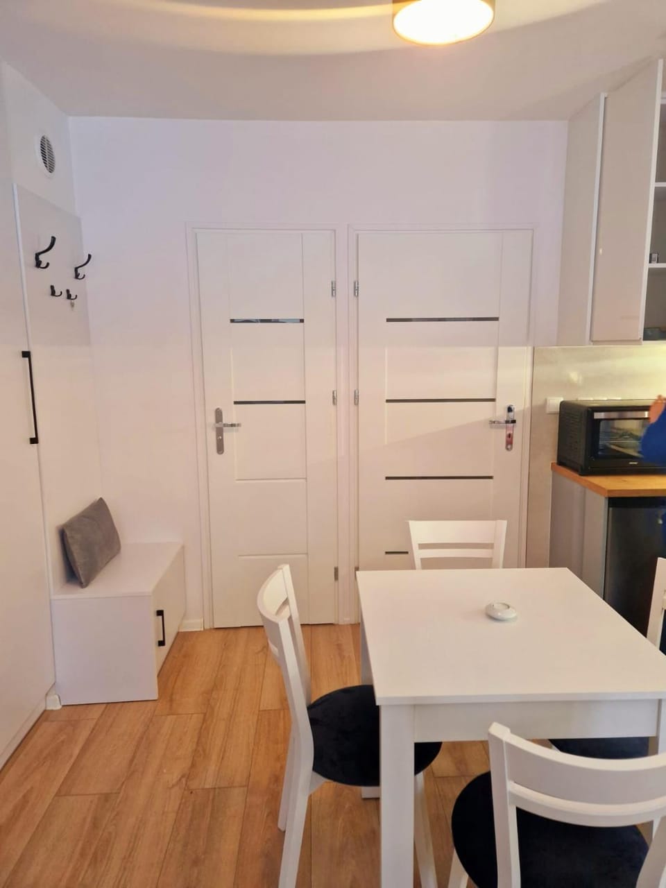 Apartament przy deptaku Apartment in Lower Silesian Voivodeship