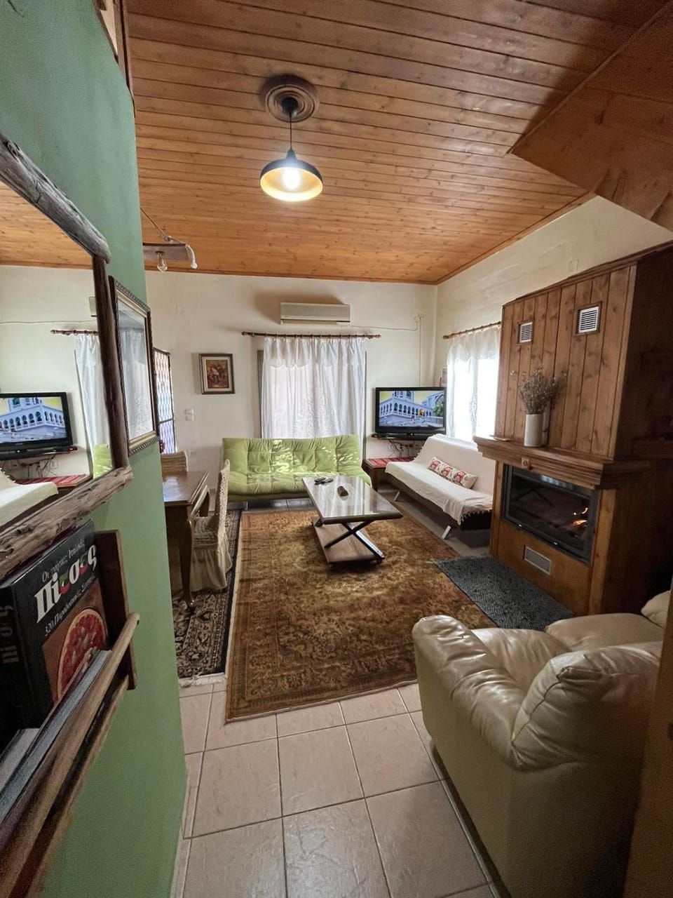 Seating area