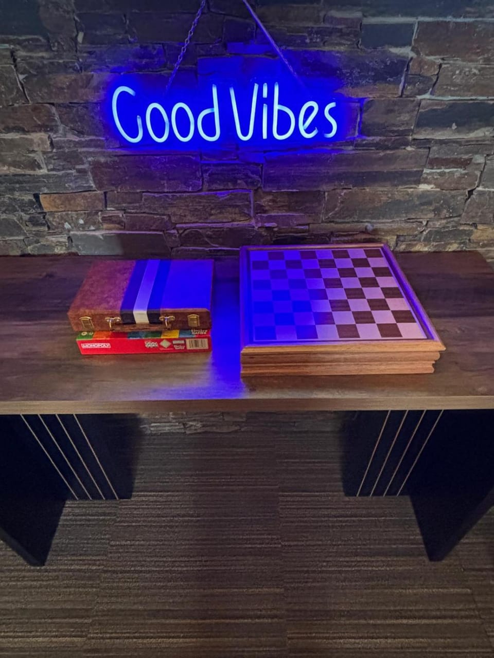 Game Room, Game Room