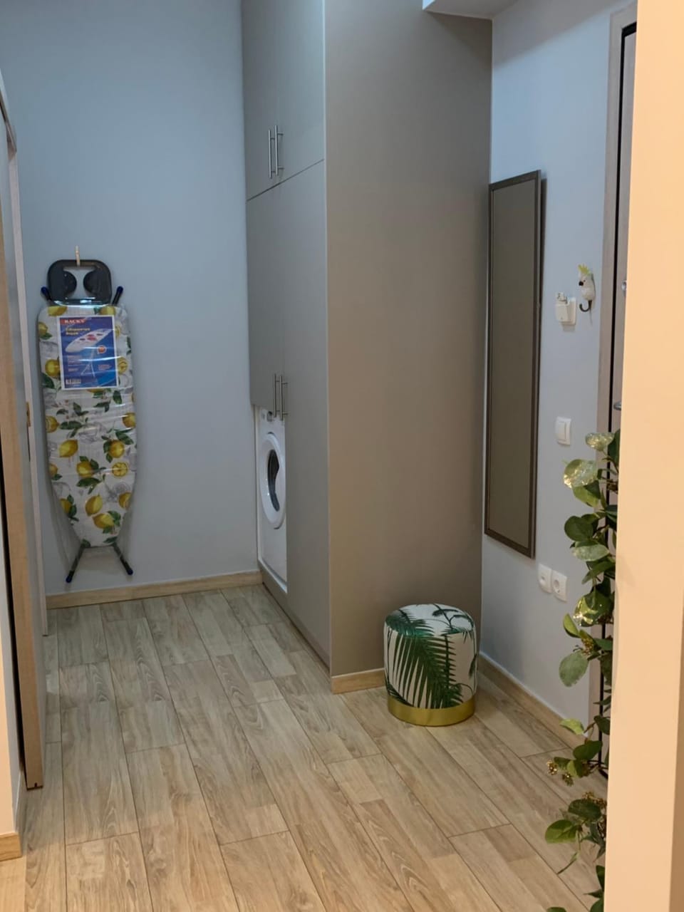 wardrobe