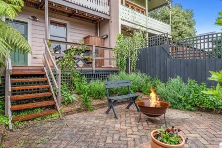 Historic Home close to CBD 3Brm with views House in Hobart