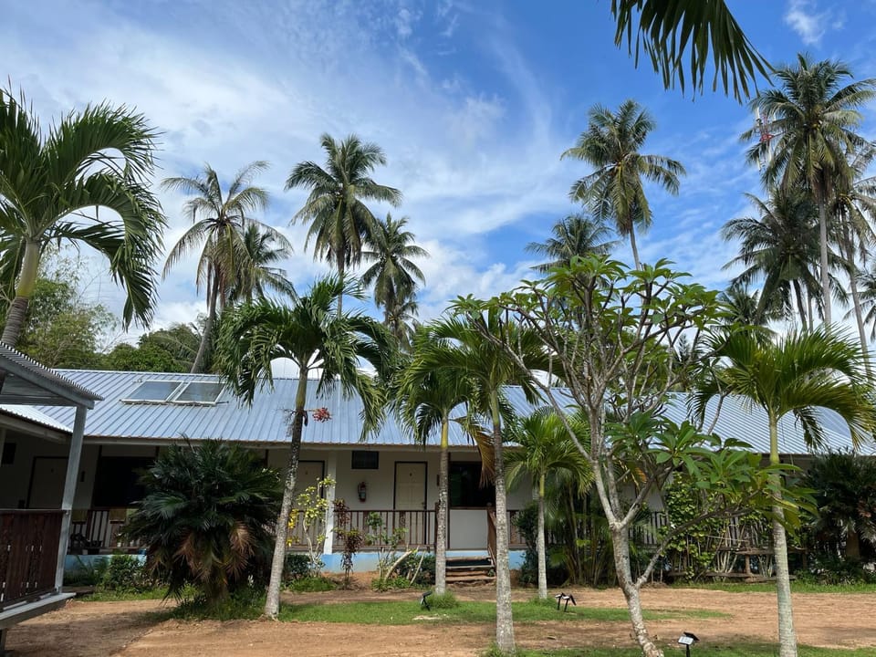 Property building, Day, Natural landscape, Garden view