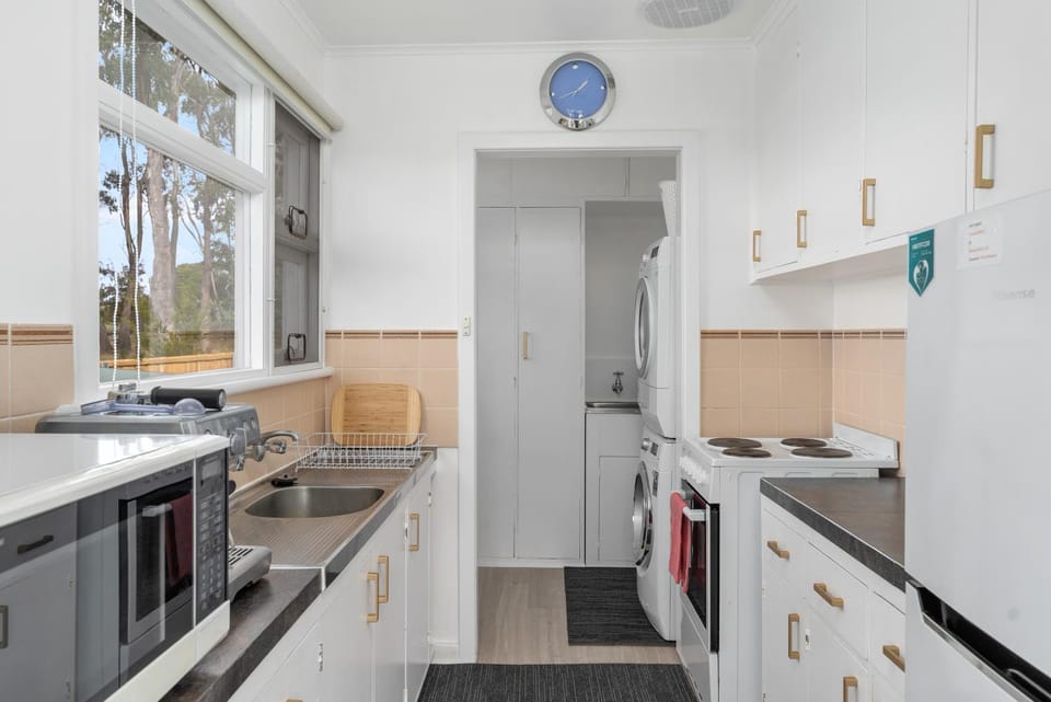 Sunny Beach Holiday Home 80 Villa in Tasmania
