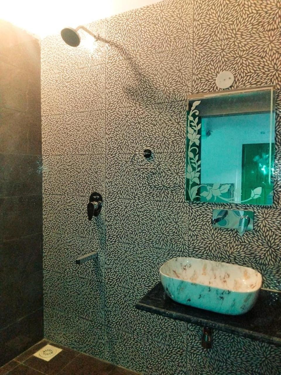 Shower, Bathroom