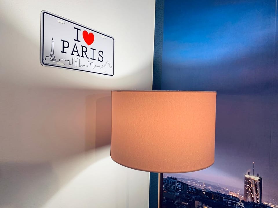 Luxurious Apartment Private Parking 25 MN to Paris Apartment in Île-de-France
