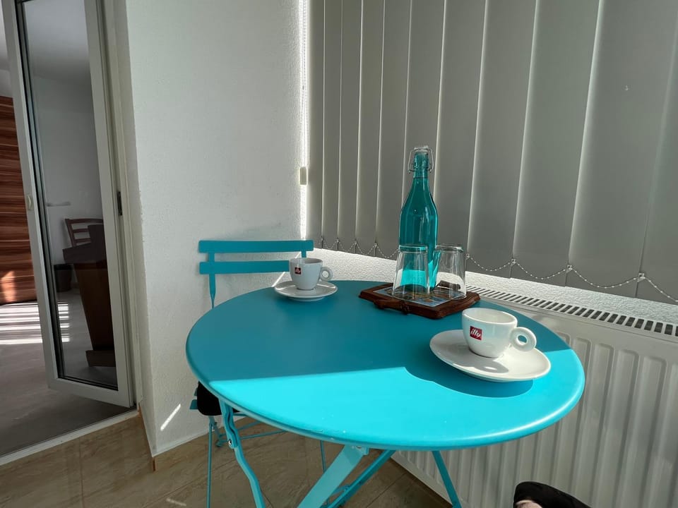 Nicola Flat Mall Apartment in Timiș County