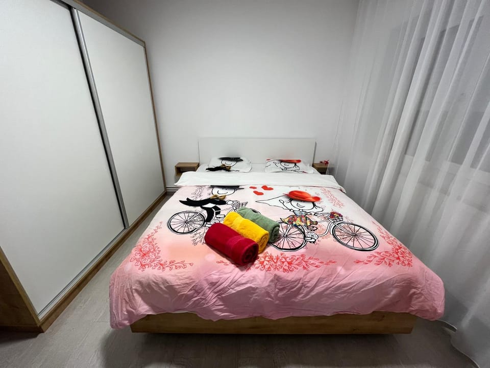 Nicola Flat Mall Apartment in Timiș County