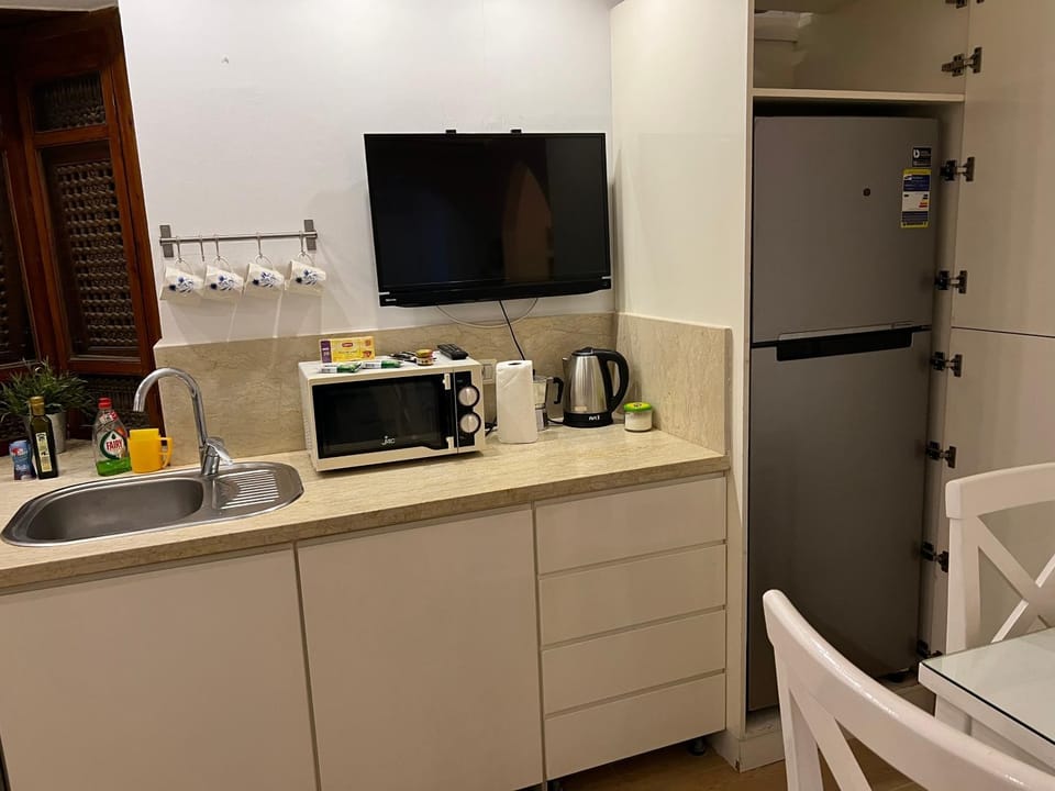 TV and multimedia, Kitchen or kitchenette, minibar