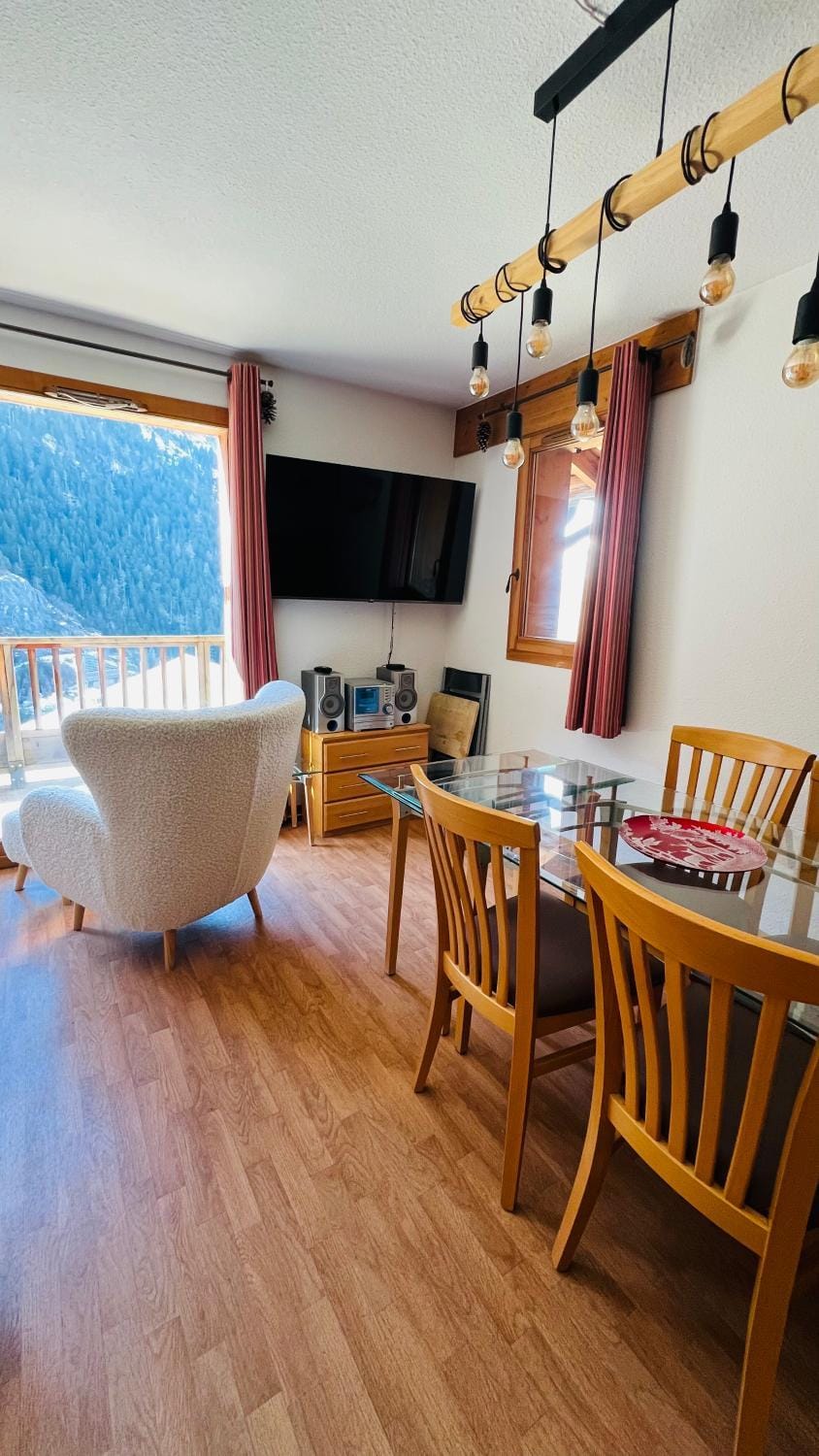 Orelle - Val Thorens, le Hameau des eaux - SPA & piscine Apartment in Auvergne-Rhône-Alpes