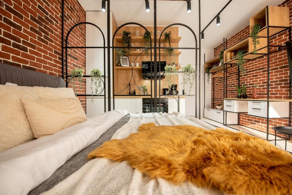 Bed, Photo of the whole room, Bedroom, kitchen