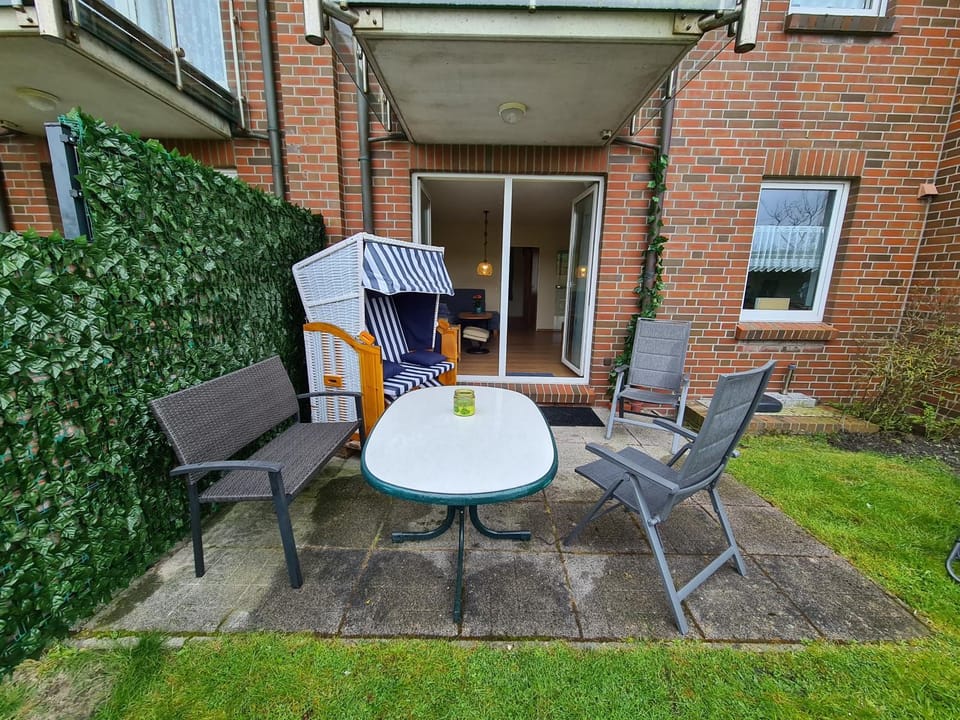Garden, Balcony/Terrace