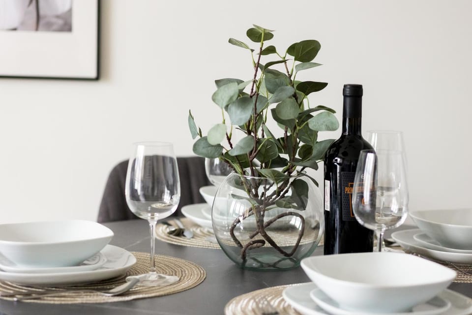 Food and drinks, Dining area