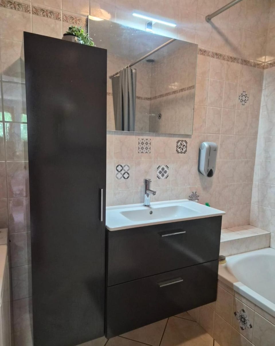 Au pied des montagnes. Apartment in Auvergne-Rhône-Alpes