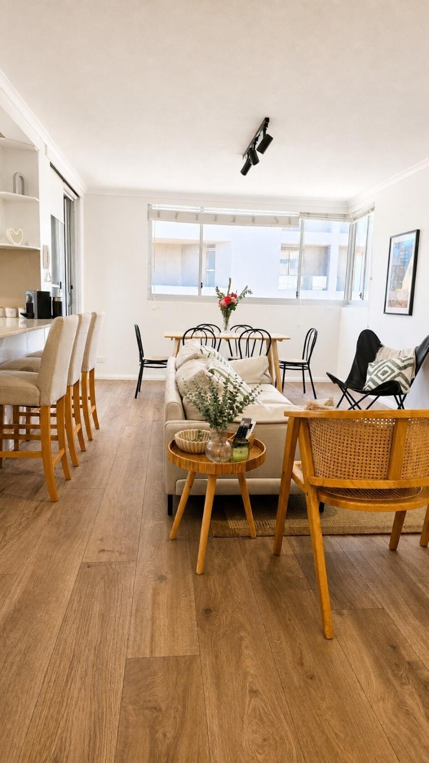 Casa Del'Mare Cronulla Beachfront w Ocean Views Apartment in Sydney