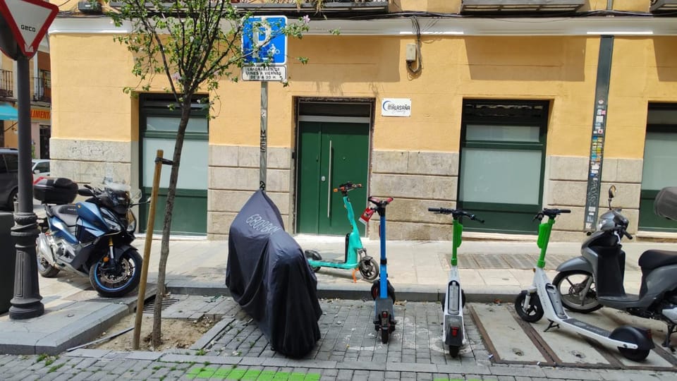 Property building, Parking