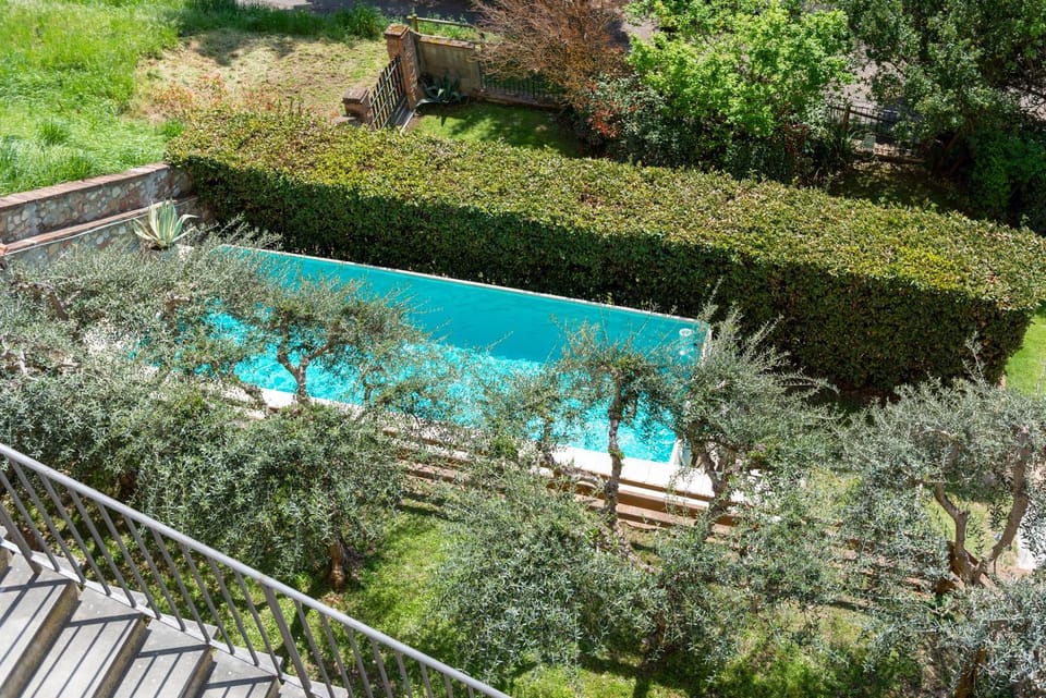Property building, Swimming pool