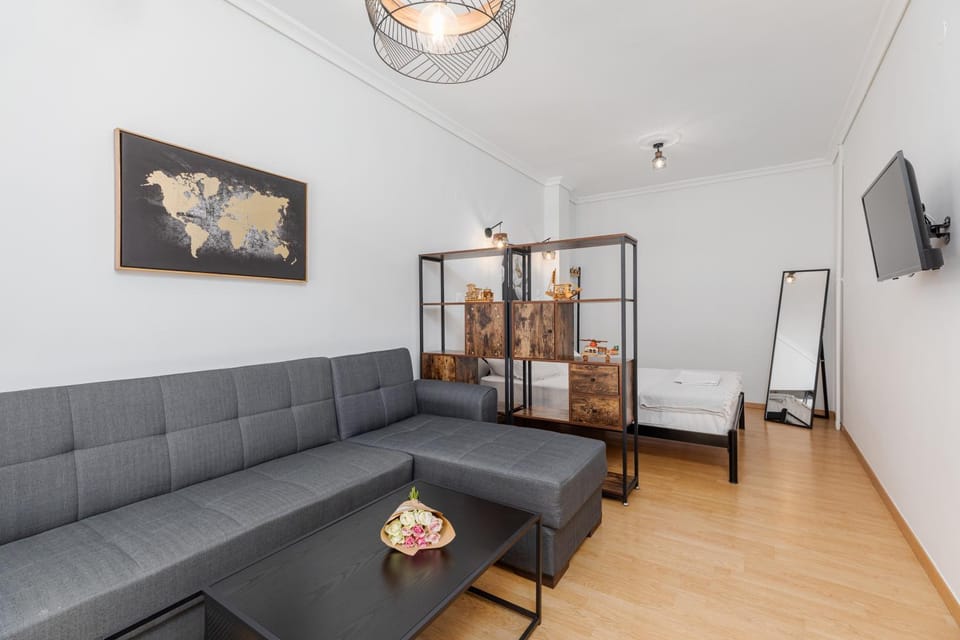Living room, Bedroom