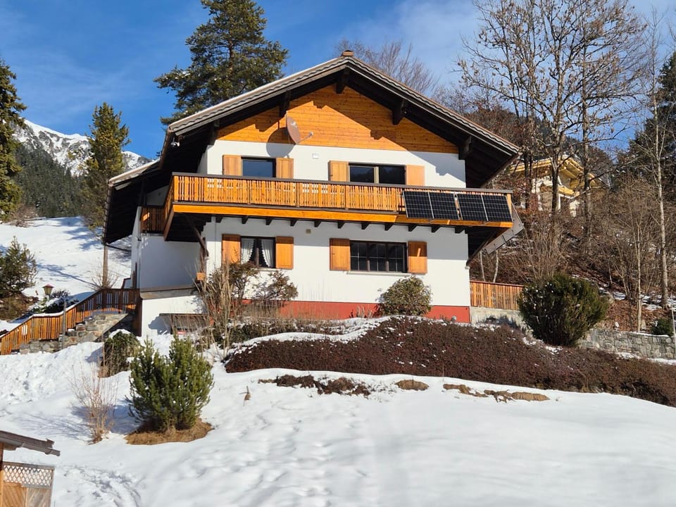 Property building, Winter