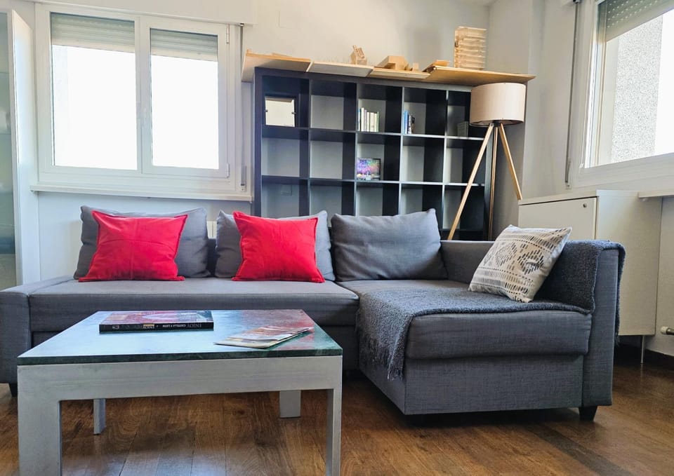 Library, Living room