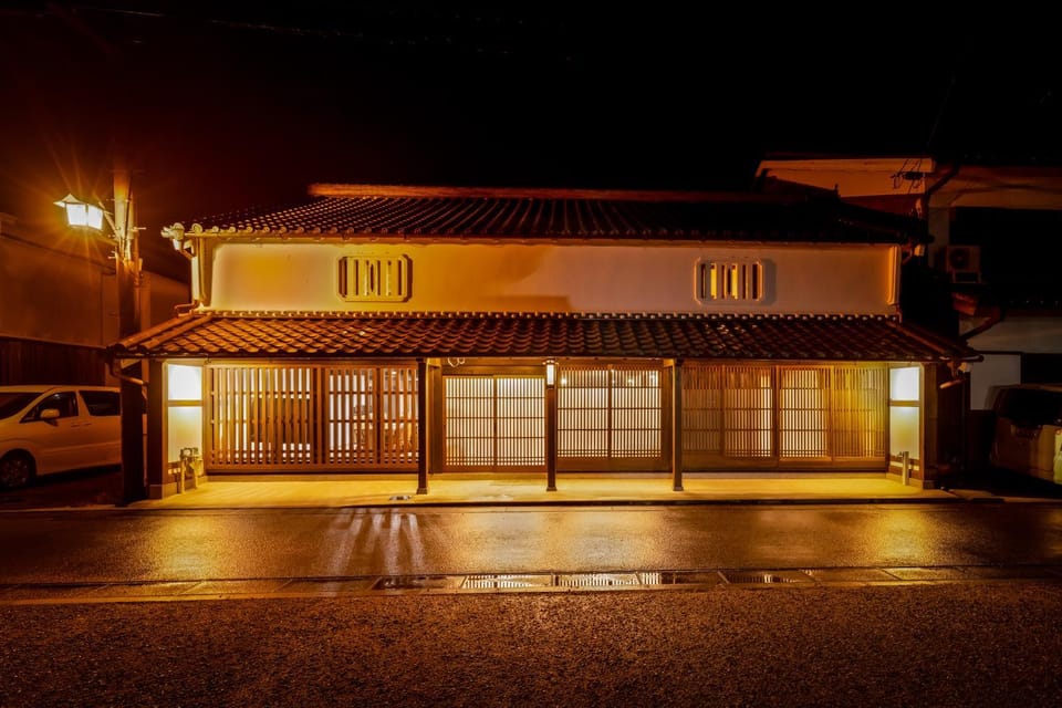Property building, Facade/entrance, Night, Parking