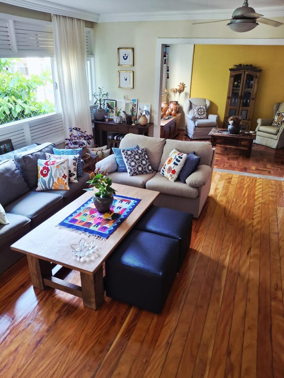 Seating area