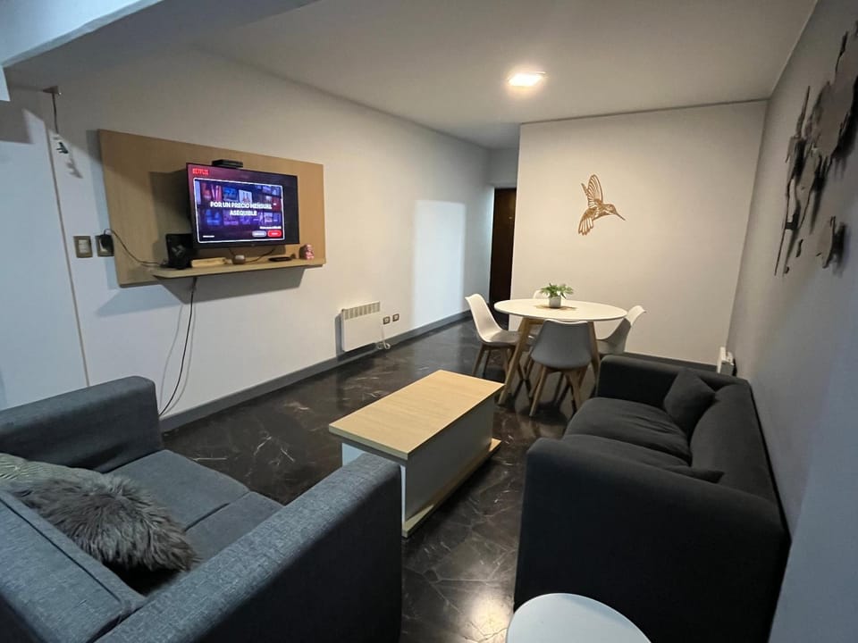Communal lounge/ TV room, TV and multimedia, Living room, Seating area, Dining area, Evening entertainment