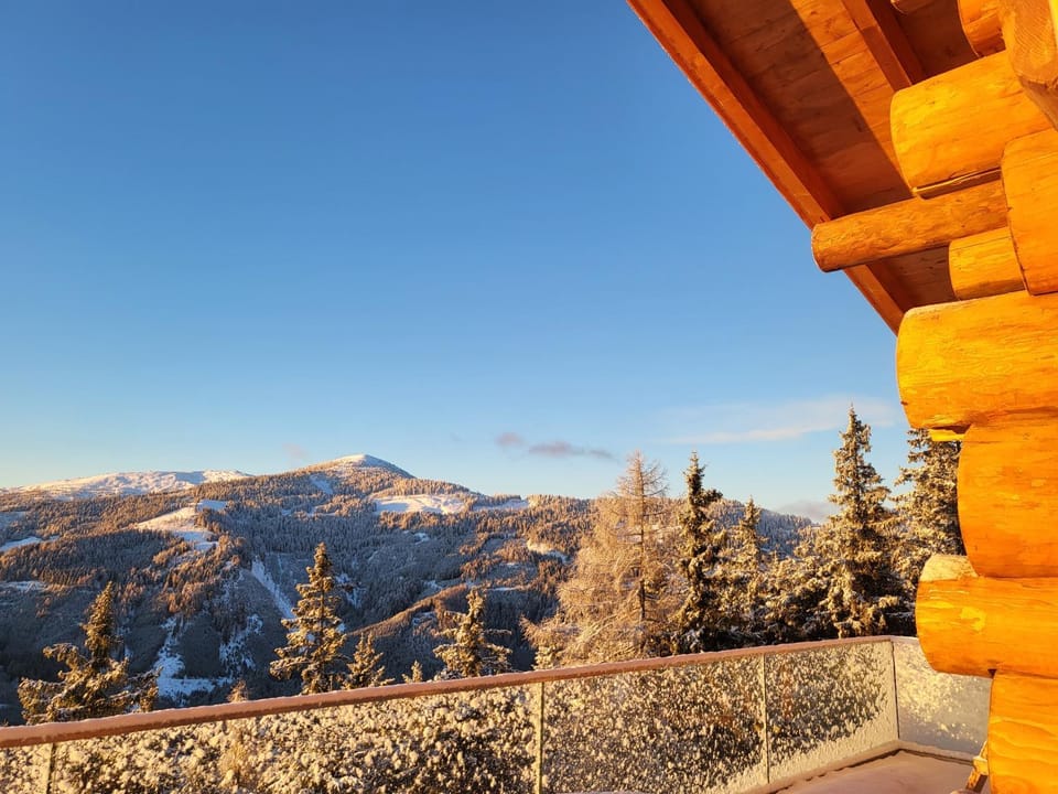 View (from property/room), Mountain view