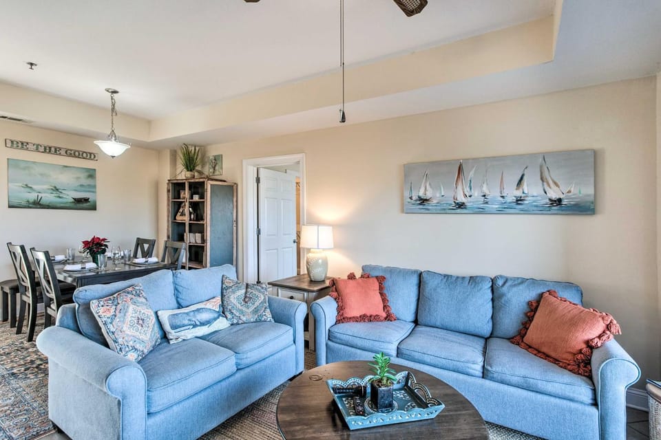 Breezy Darien Condo w/ Tranquil Marsh Views! House in Darien