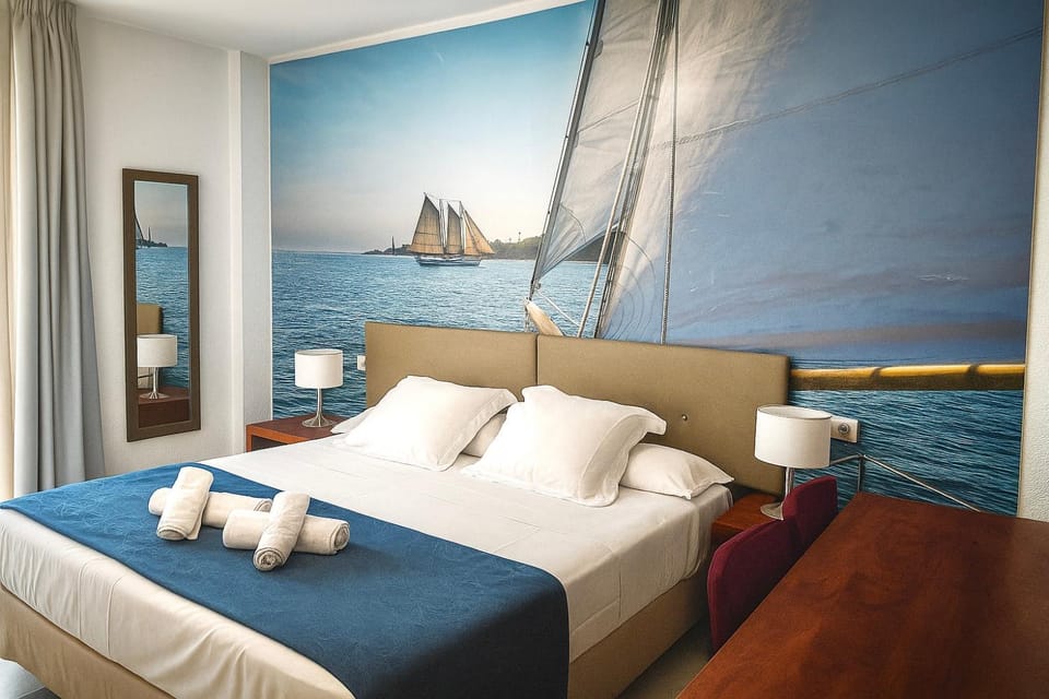 Shower, Staff, flat iron, furniture, room service, room service, towels, air conditioner