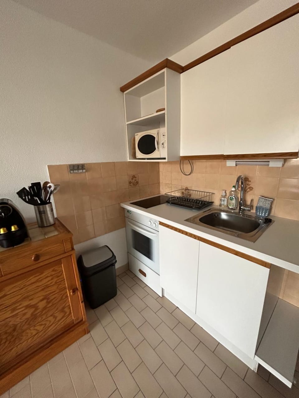 Kitchen or kitchenette, minibar, pet friendly, stove, toaster