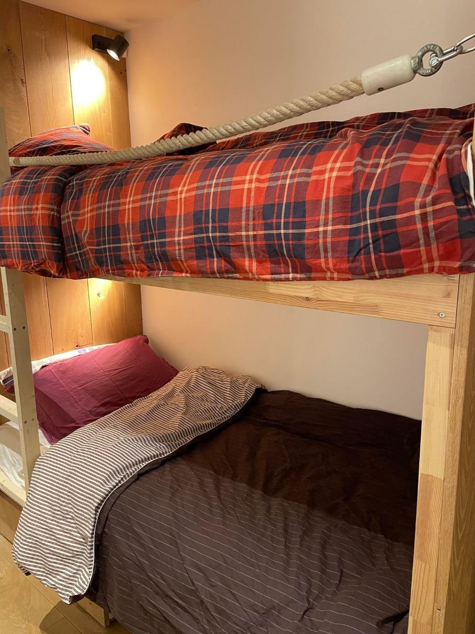 bunk bed