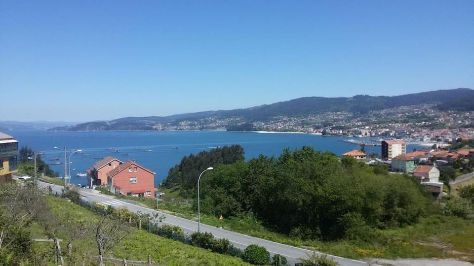 Bueu: studio Con vistas al mar- 1 room - 2 persons Apartment in O Morrazo