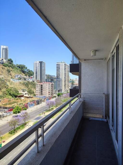 Day, View (from property/room), Balcony/Terrace, City view