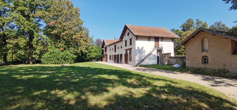 Property building, Garden