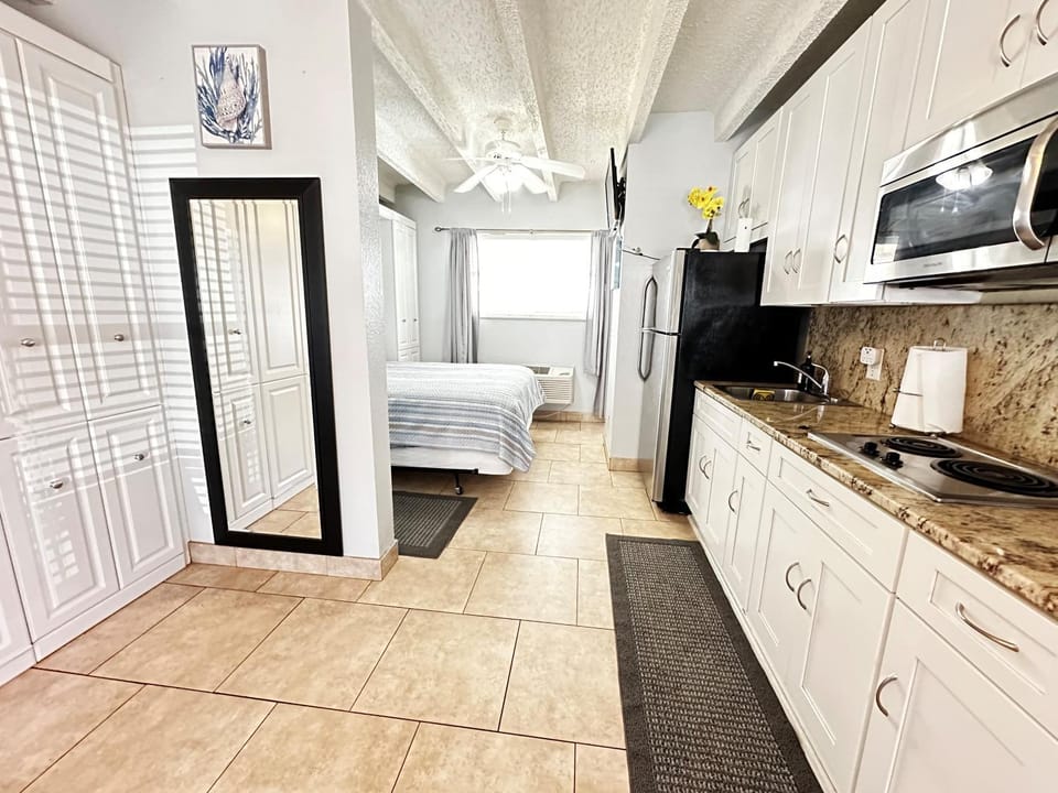 Our Beach Escape Apartment hotel in Florida