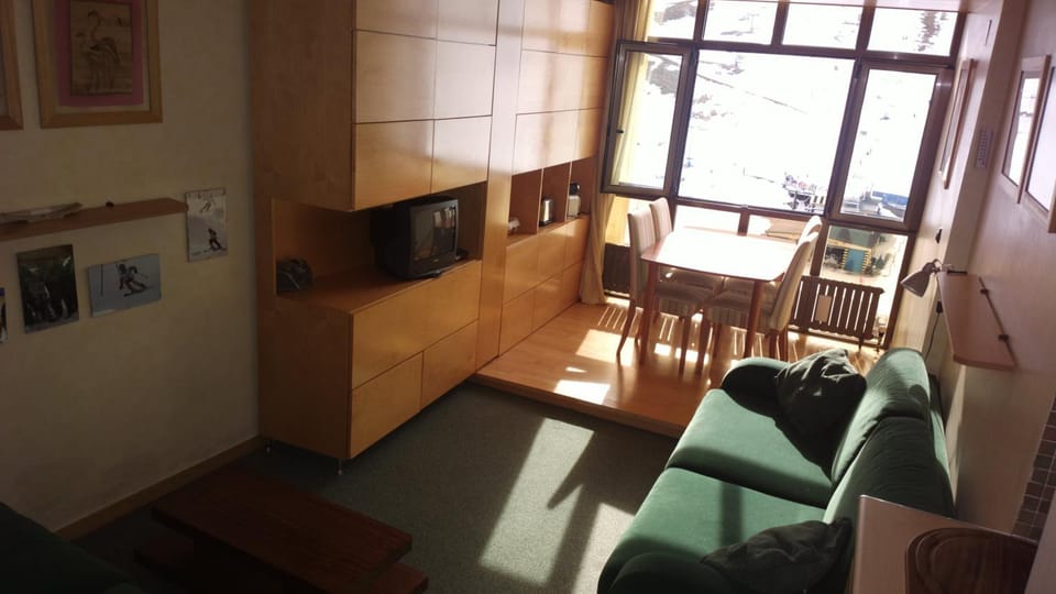 Tobazo Candanchú pie de pista Apartment in Aragon