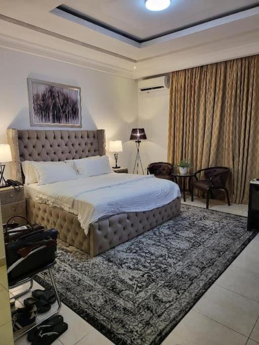 Serviced 2 Bedroom Rental Apartment in Nigeria