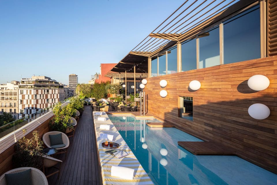 Balcony/Terrace, Swimming pool