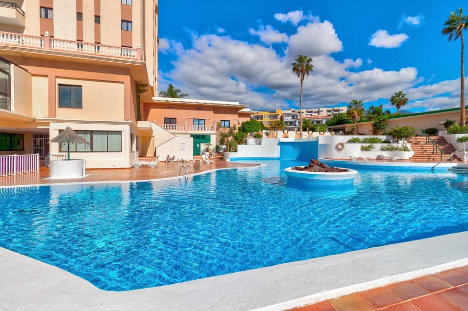 Pool view, Swimming pool, Swimming pool