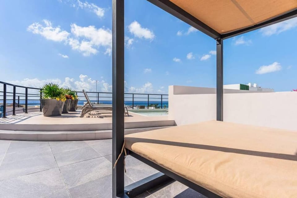 Luxury 1BR with Ocean view 200m from the beach Apartment in Playa del Carmen