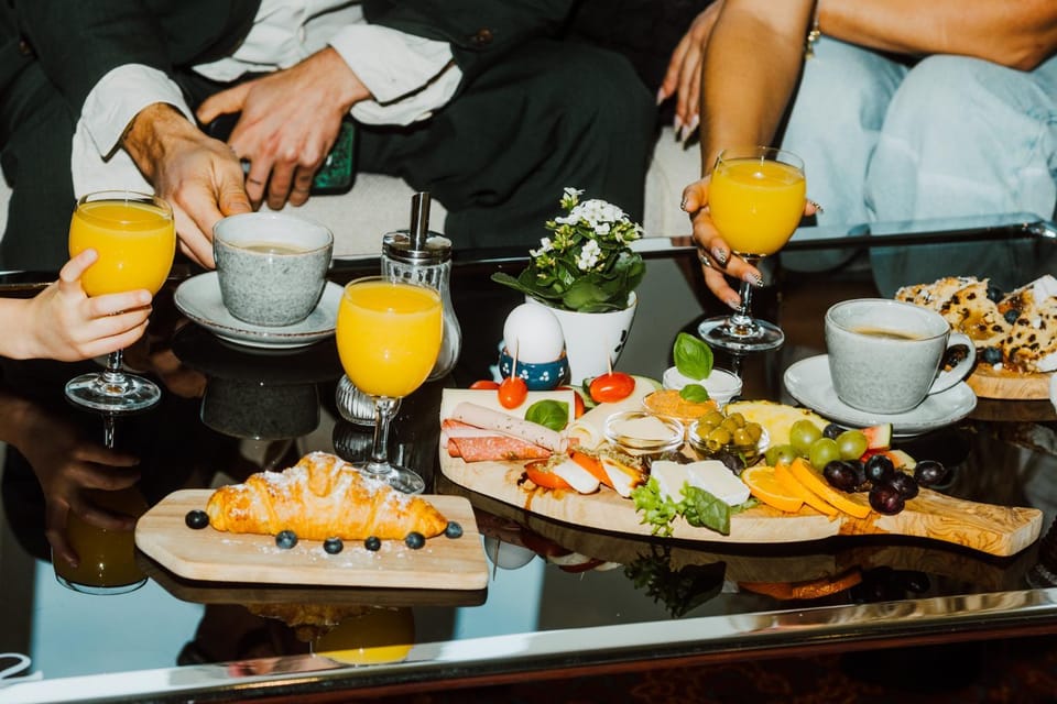 Restaurant/places to eat, Food and drinks, Food, Breakfast, Drinks