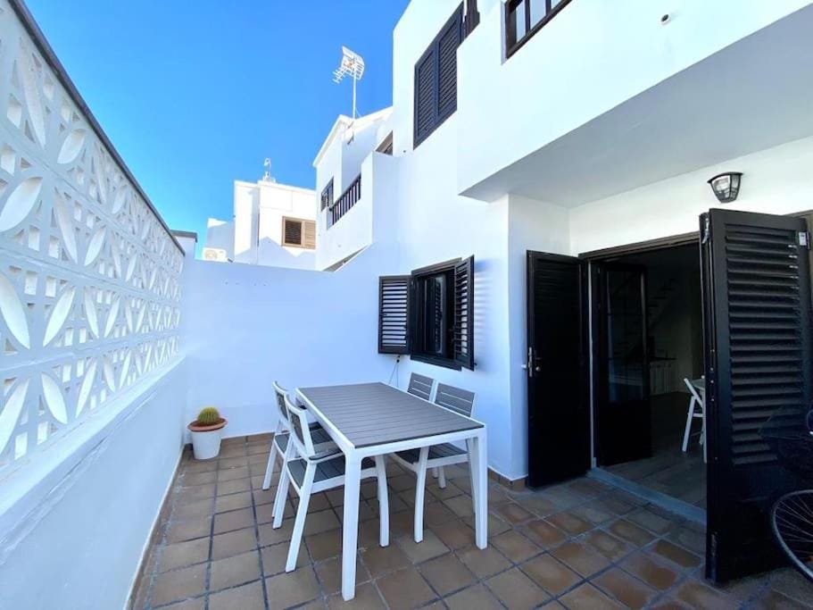 Patio, Balcony/Terrace