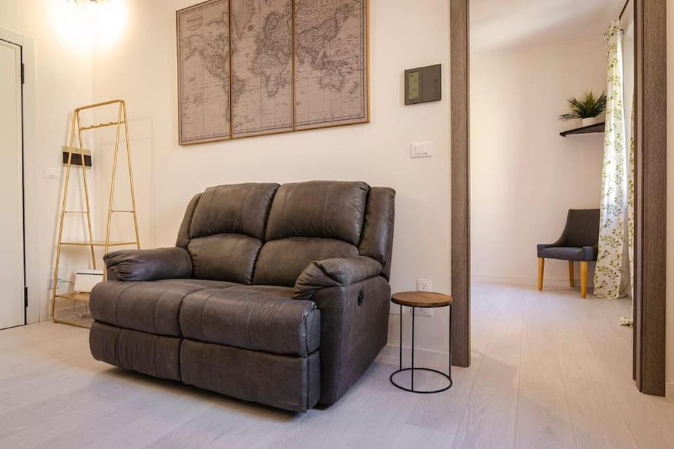 Canonica Home, in the Heart of the City Apartment in Bologna