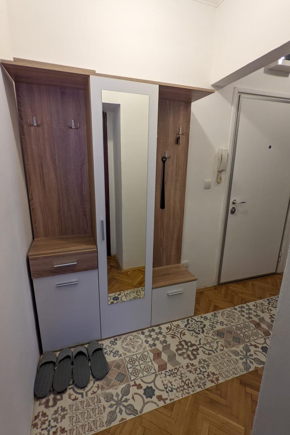 wardrobe
