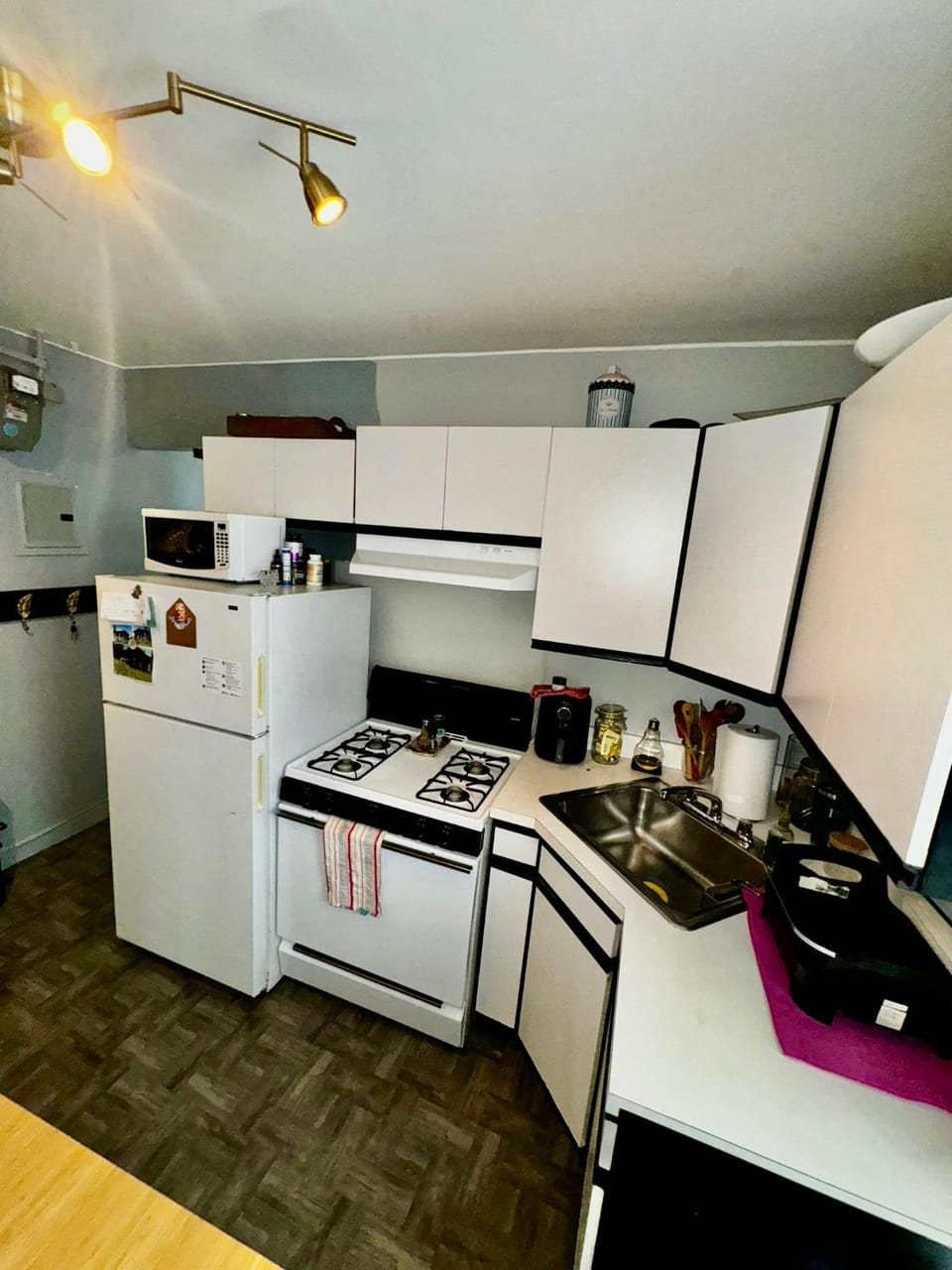 Kitchen or kitchenette, oven, stove, toaster