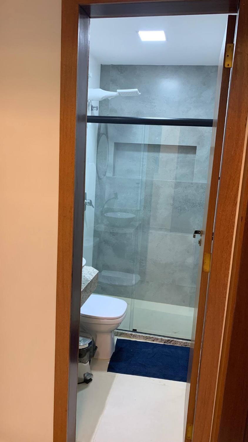 Shower, Bathroom, towels